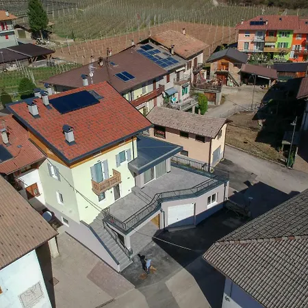 Agritur Piccolo Fiore * Taio